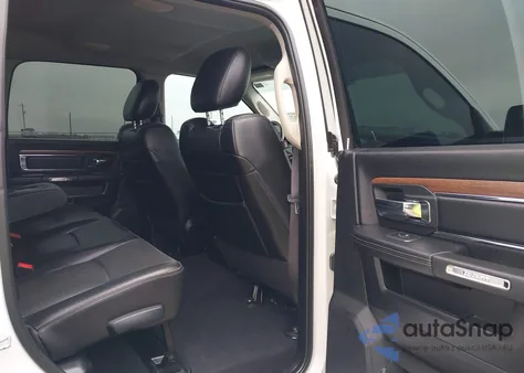 2015 Ram 2500 Laramie z USA, uszkodzony, nr VIN 3C6UR5NL3FG548061